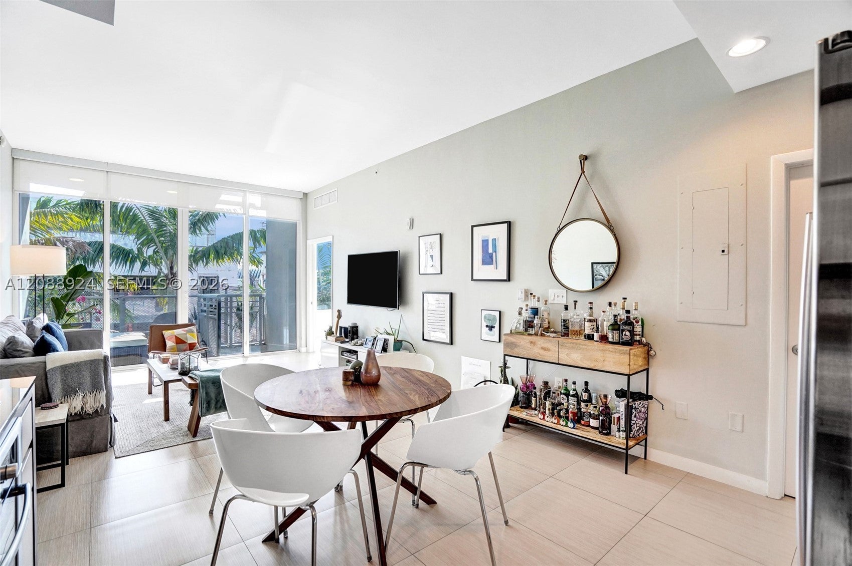 2100 Park Ave 310