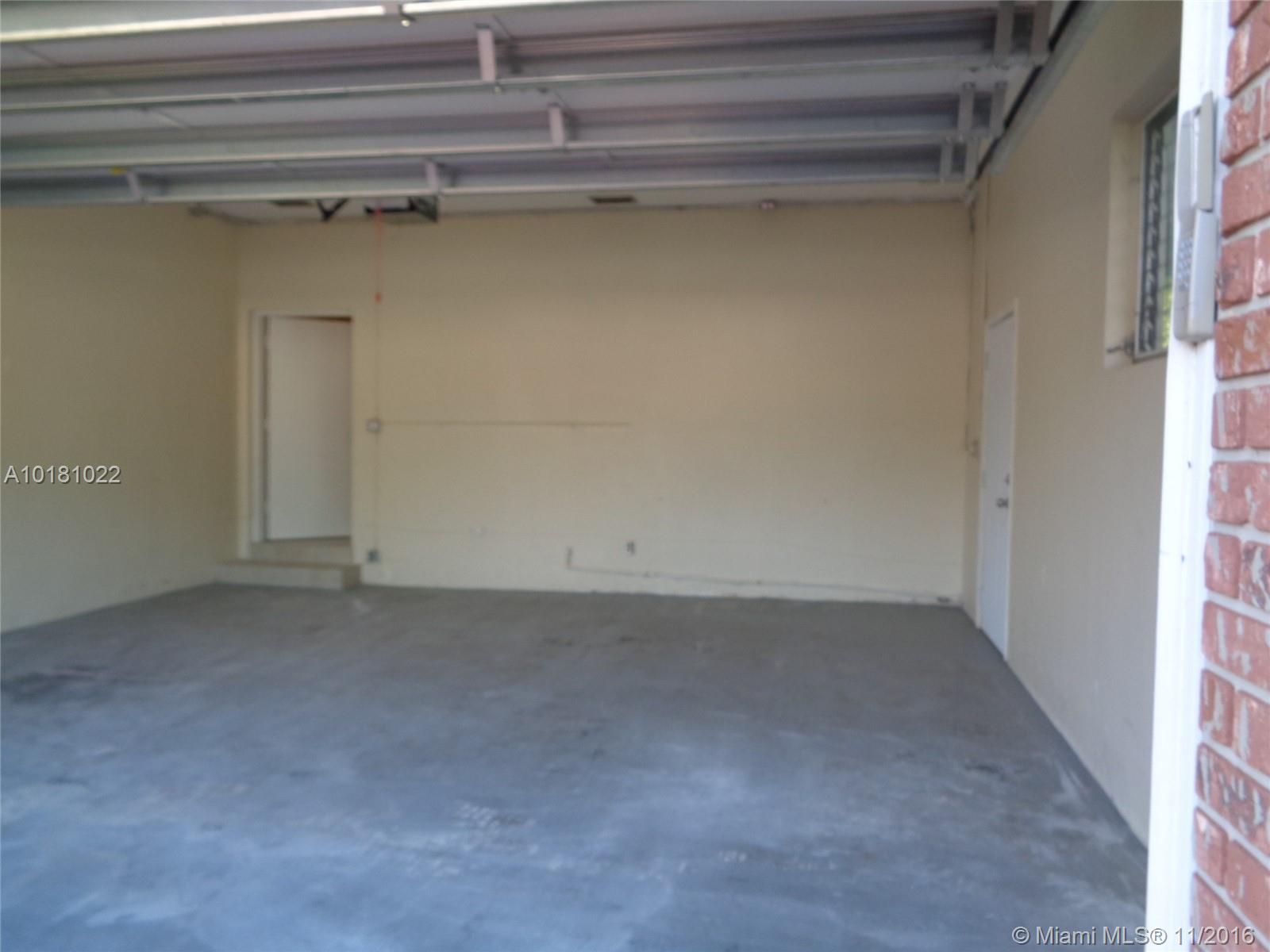 Greyknoll Estates - Residential Lease