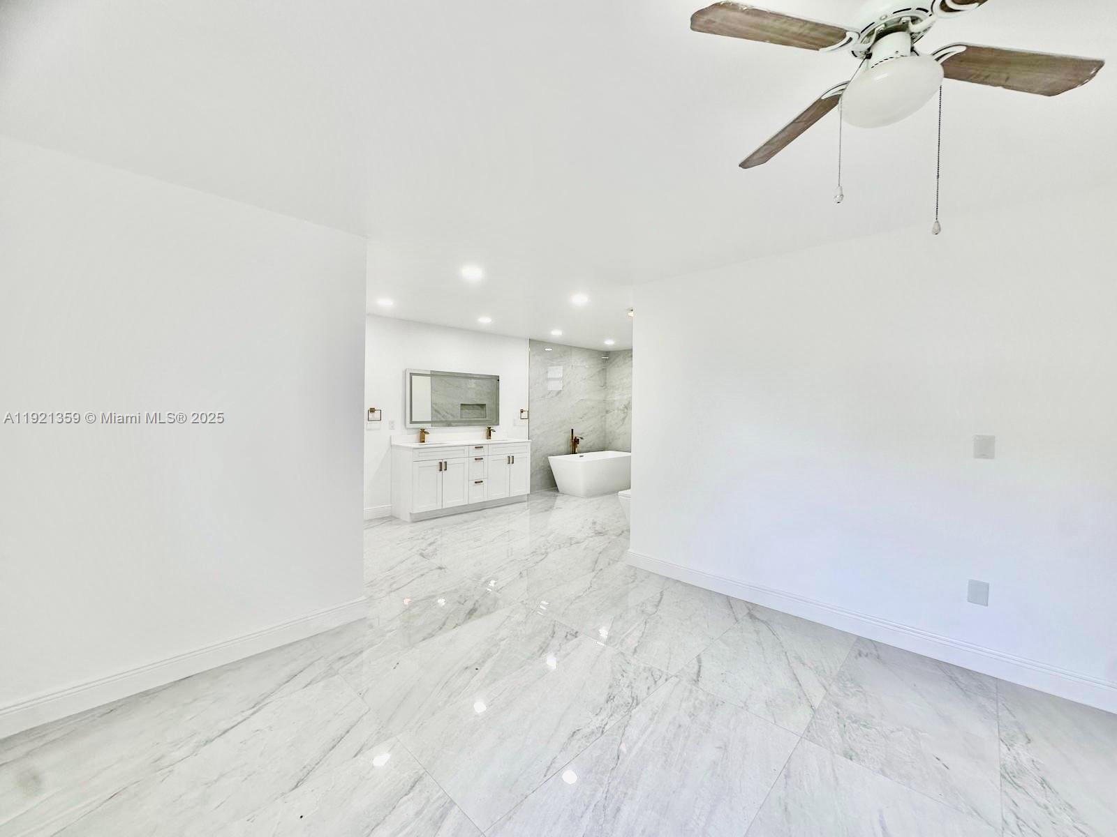 NOB HILL - Residential