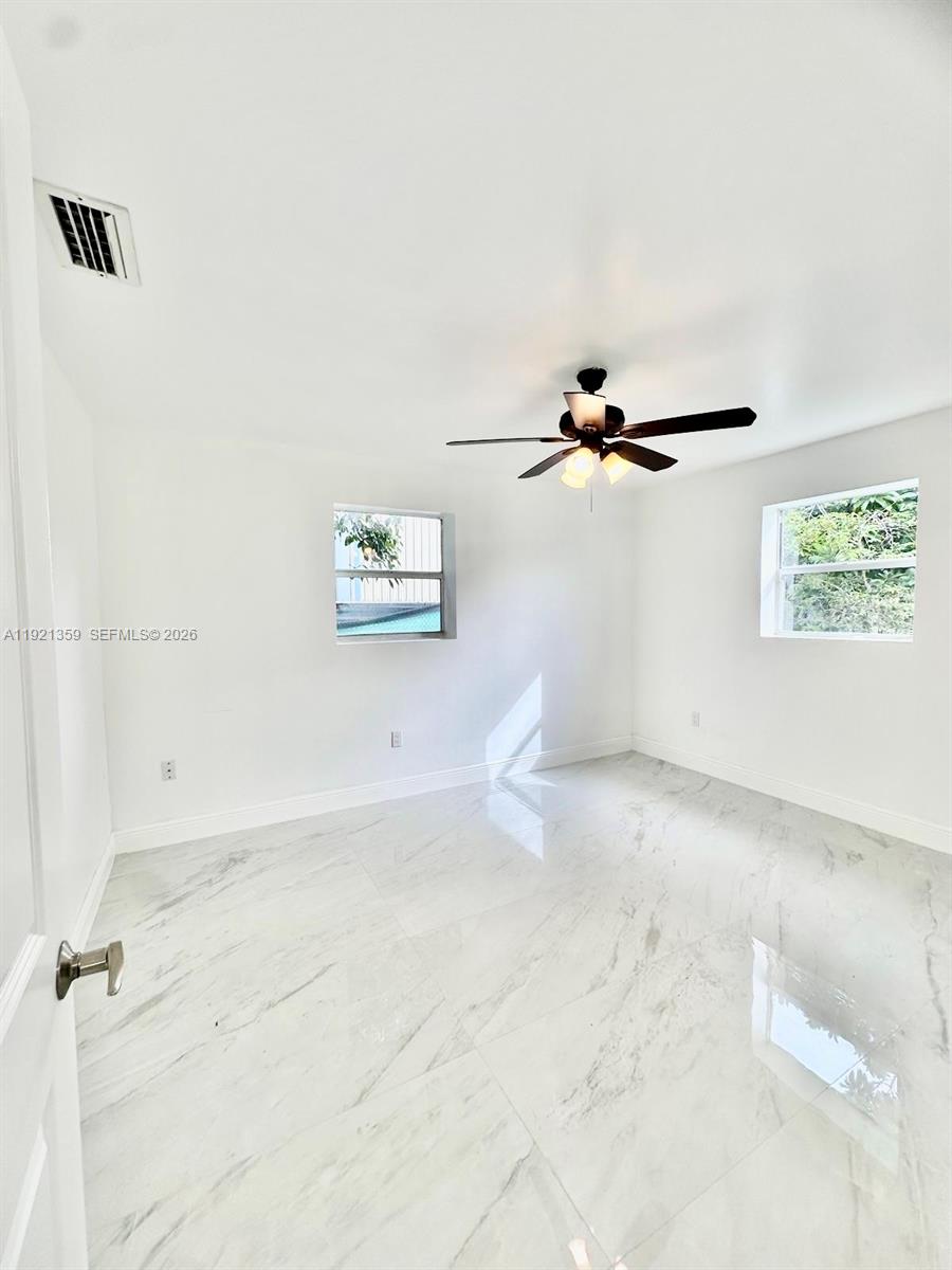 NOB HILL - Residential