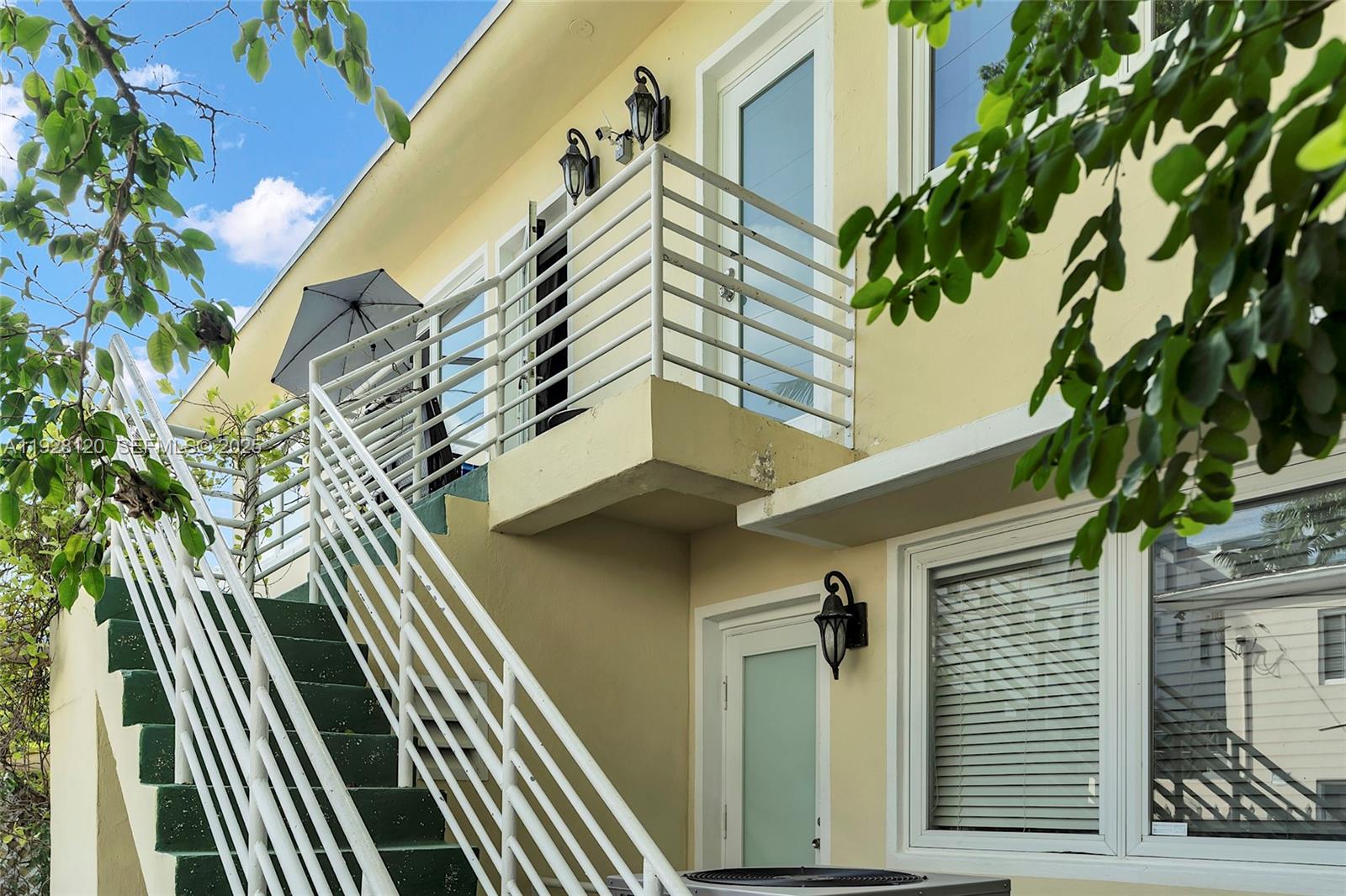 LENOX CONDO - Residential Income