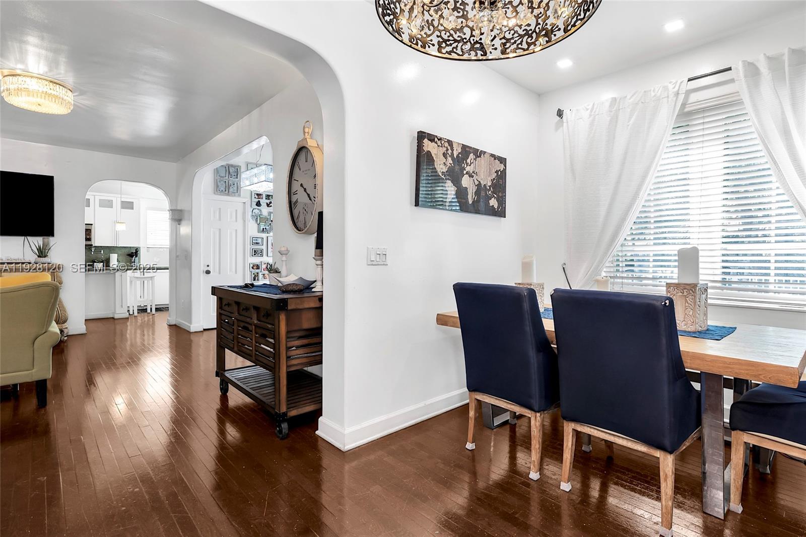 LENOX CONDO - Residential Income