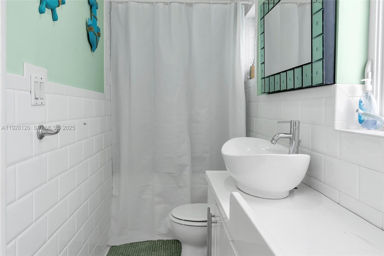 LENOX CONDO - Residential Income