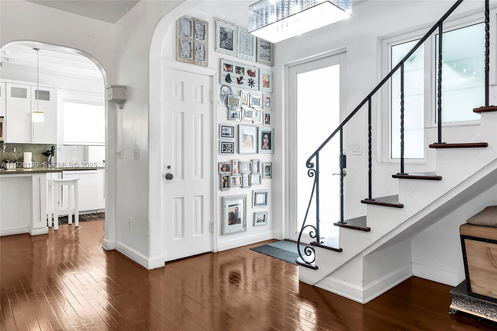 LENOX CONDO - Residential Income