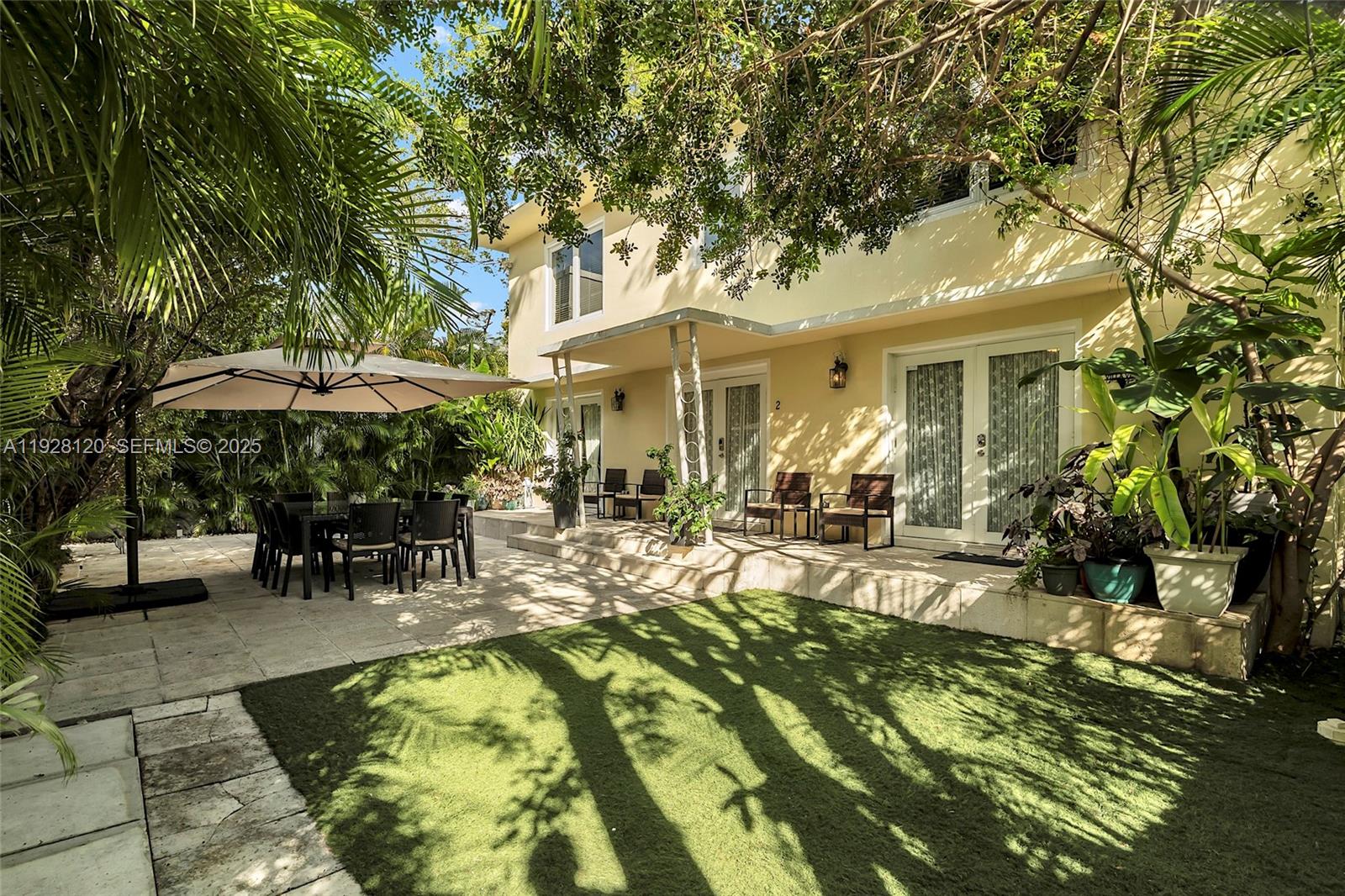 LENOX CONDO - Residential Income