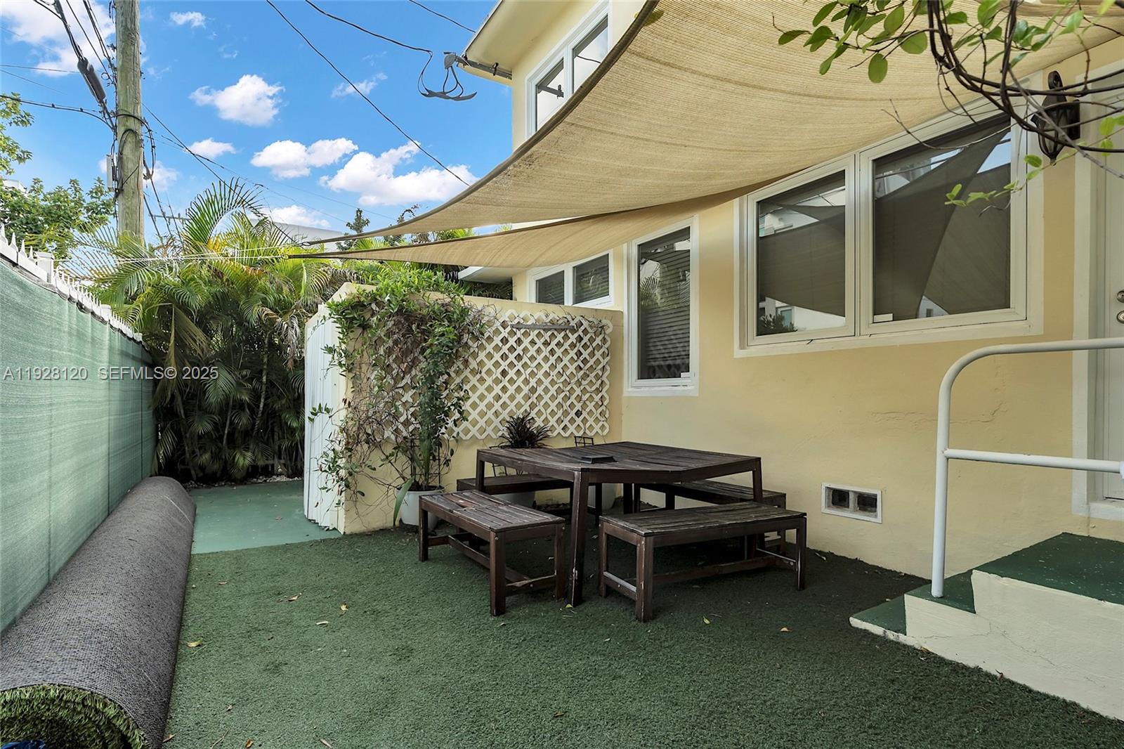 LENOX CONDO - Residential Income