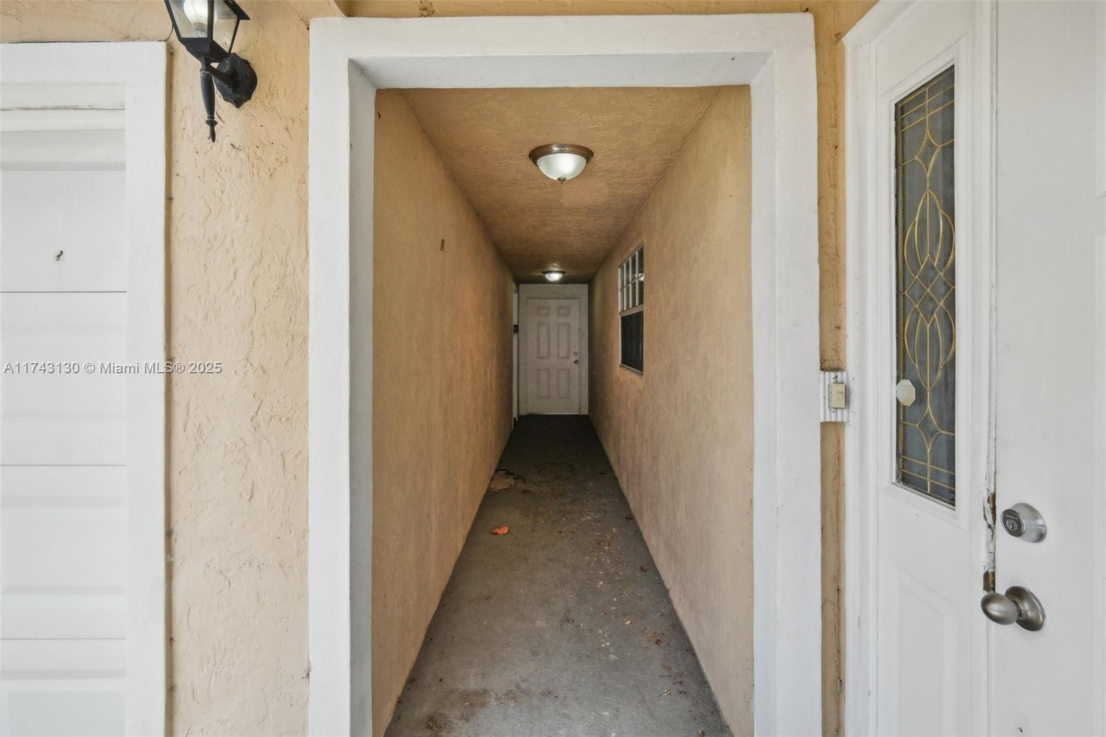 126 Barcelona Dr