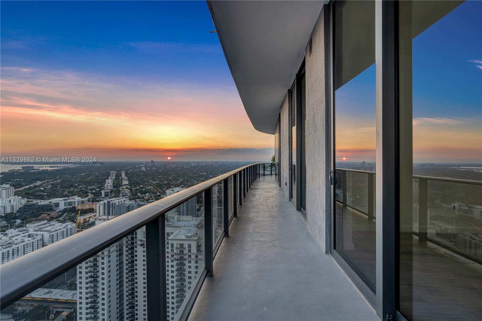 BRICKELL HEIGHTS EAST - Residential