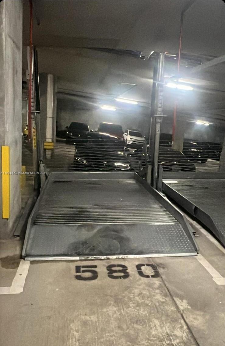 BRICKELL HEIGHTS EAST - Residential