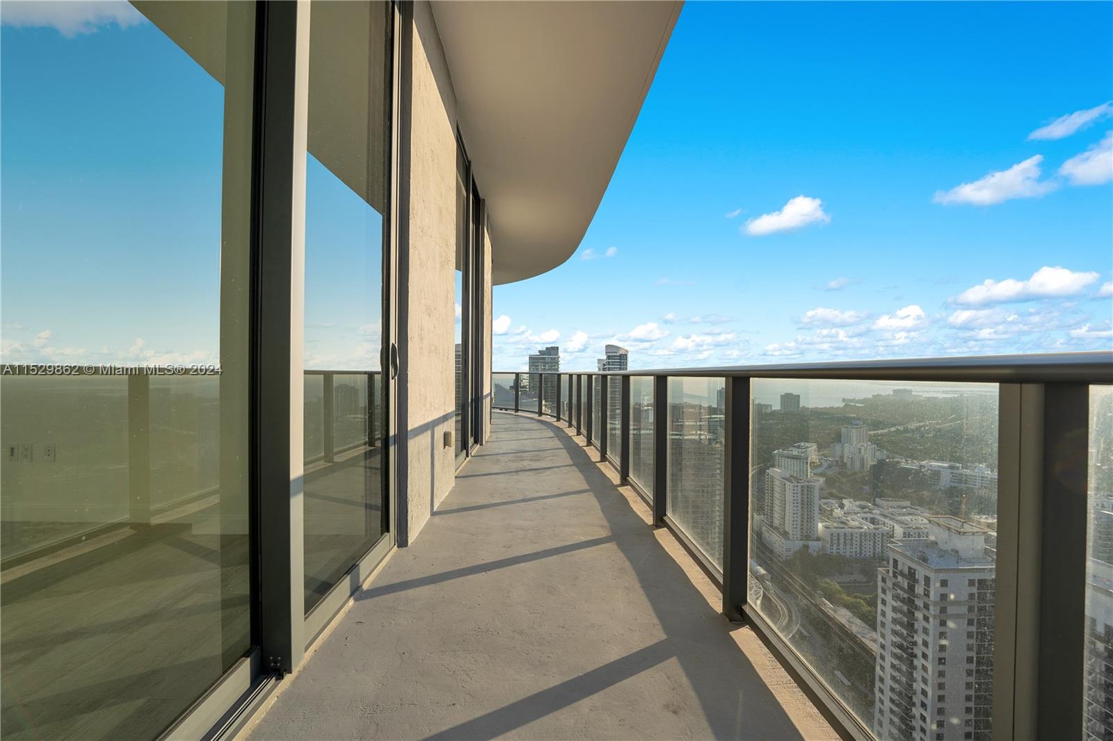 BRICKELL HEIGHTS EAST - Residential