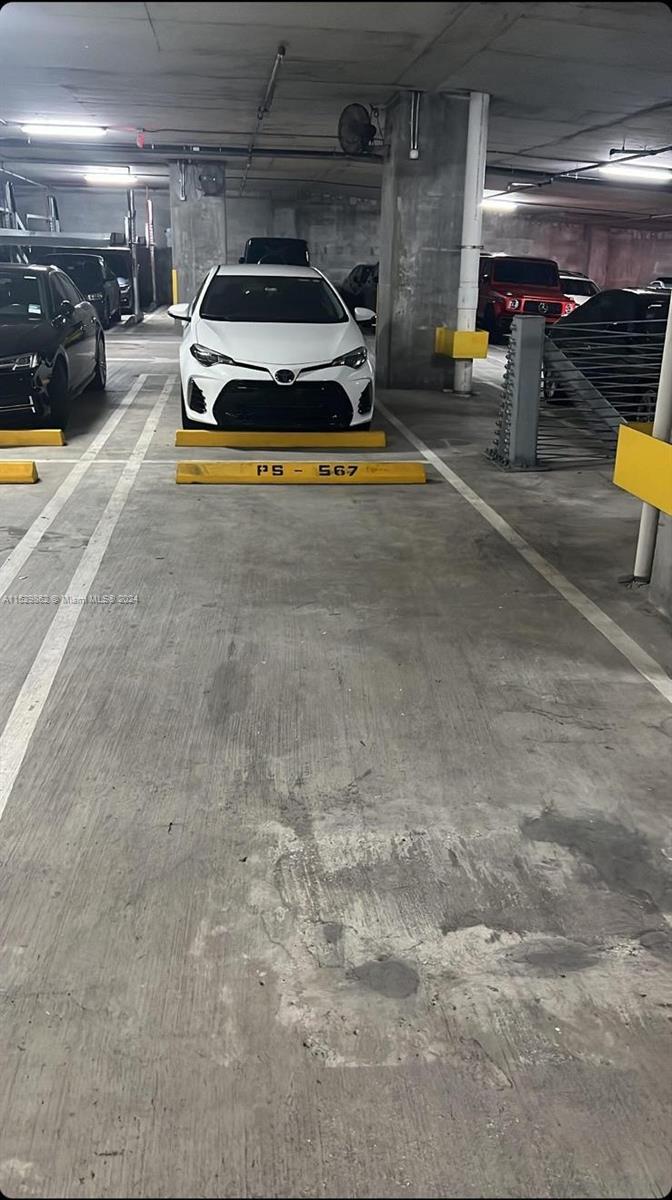 BRICKELL HEIGHTS EAST - Residential