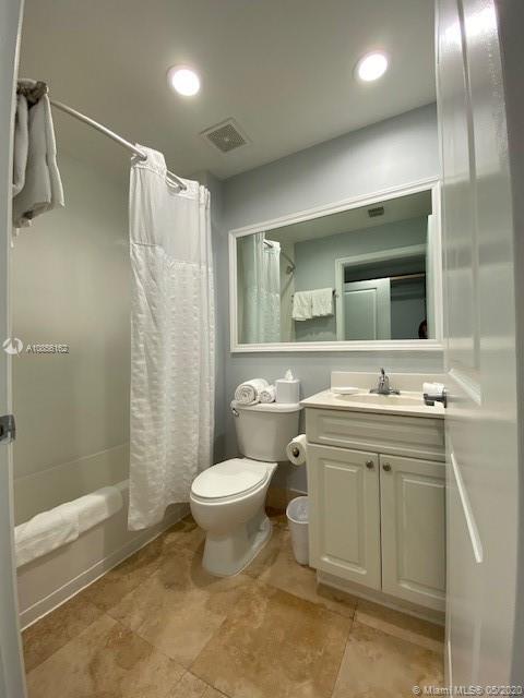 EUROSSUITES RESIDENCES & - Residential Lease