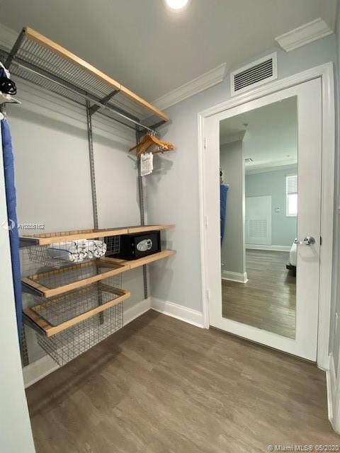 EUROSSUITES RESIDENCES & - Residential Lease