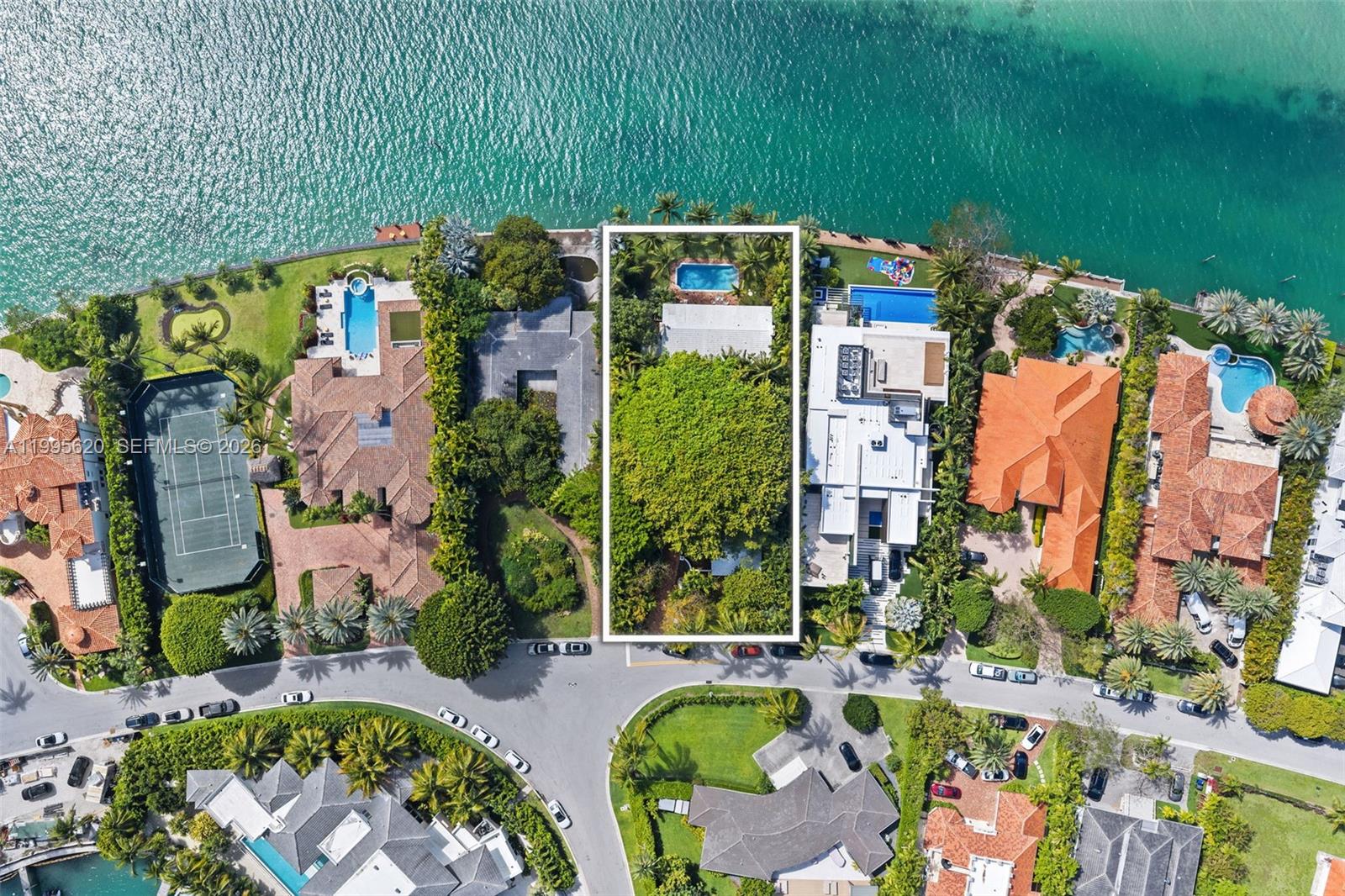 BAL HARBOUR RESIDENTIAL S - Land