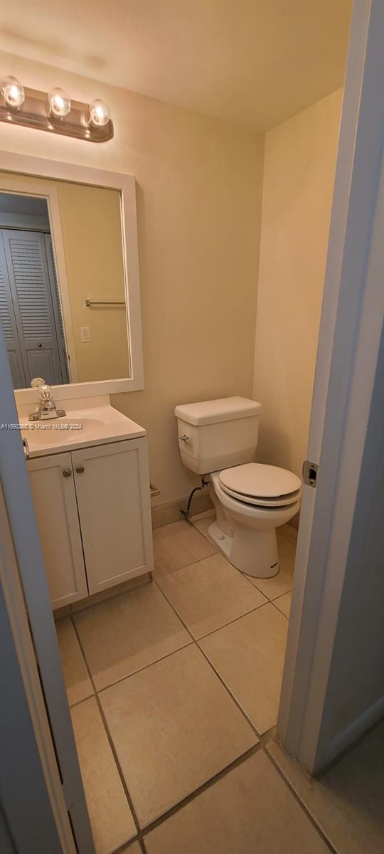 MANSFIELD AT CENTURY VILL - Residential Lease