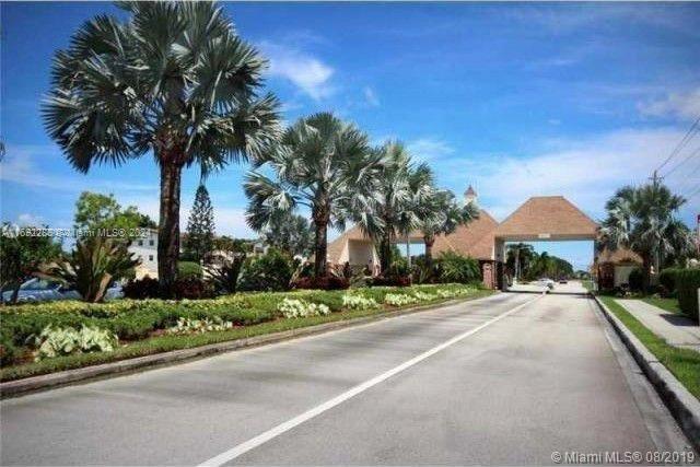MANSFIELD AT CENTURY VILL - Residential Lease