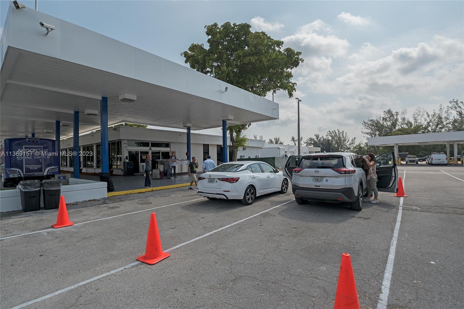 Share Counter Space for Lease Within A Rent-a-Car Building company, Unique counter semi-private space in a share habitat of a rental Car Building, Closest to Miami Airport, Rental car countertop with backoffice and Parking Space, corporate and executive look and feel, 24 hours open buildings every day, Lease Offering 4ft lineal of counter, 300sf of back-office, 20 parking spot./ services optional for an additional cost can be added (24 hrs bus shuttler, carwash, etc.) Txt or msj Listing agent