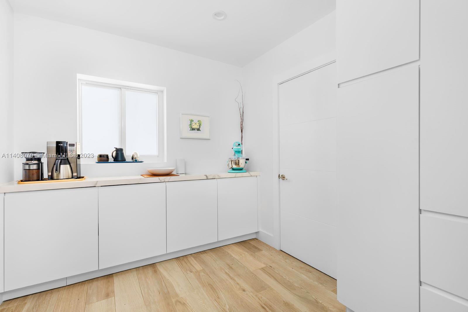 CORAL GABLES RIVIERA SEC - Residential