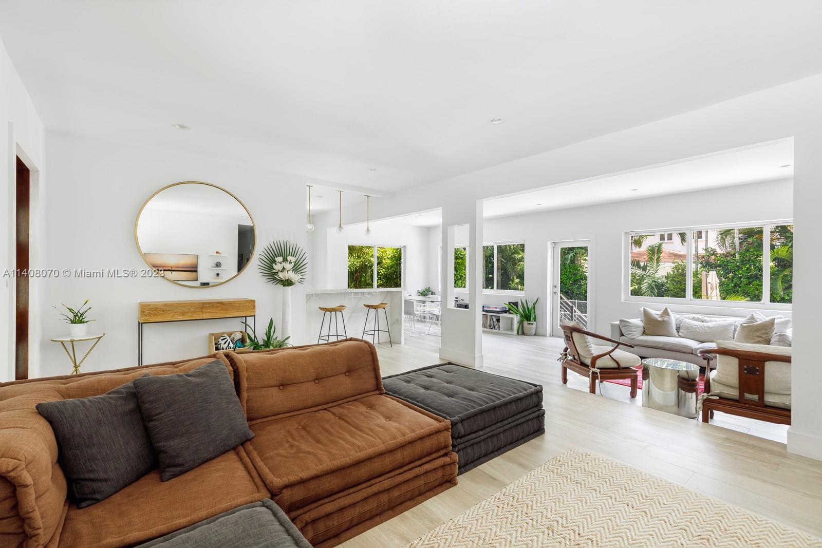 CORAL GABLES RIVIERA SEC - Residential