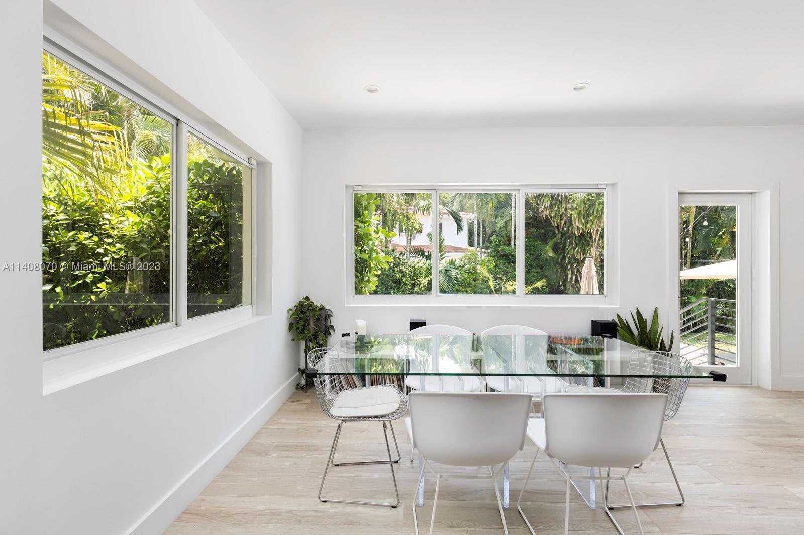 CORAL GABLES RIVIERA SEC - Residential