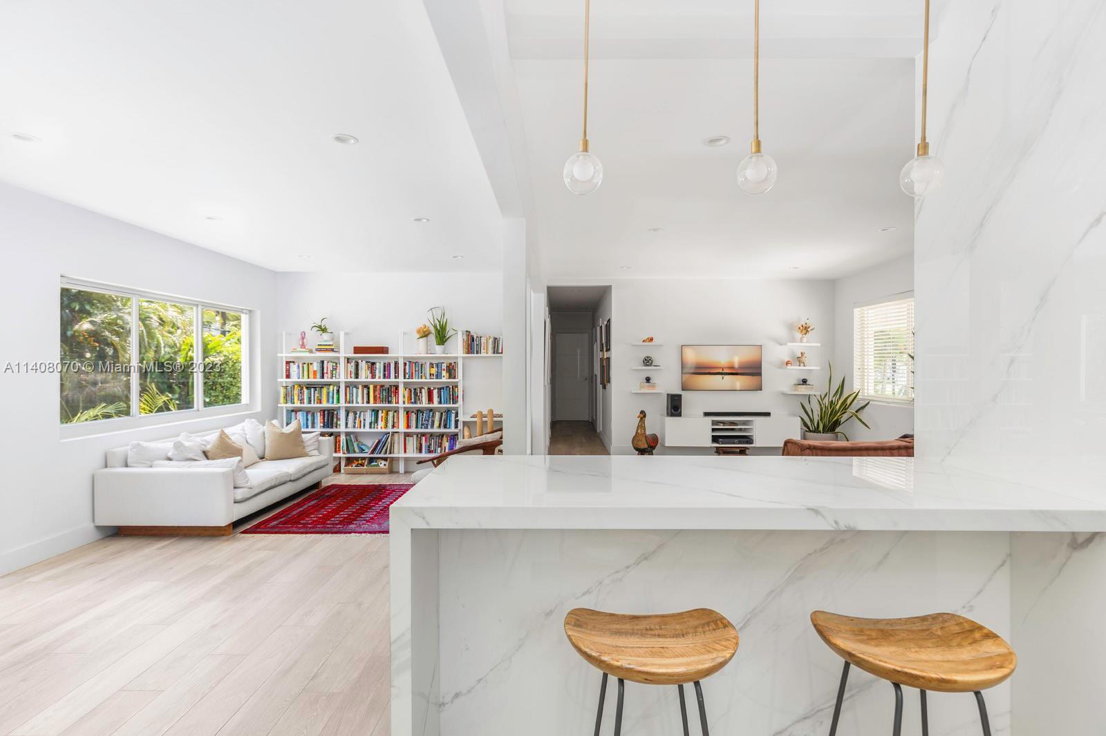 CORAL GABLES RIVIERA SEC - Residential