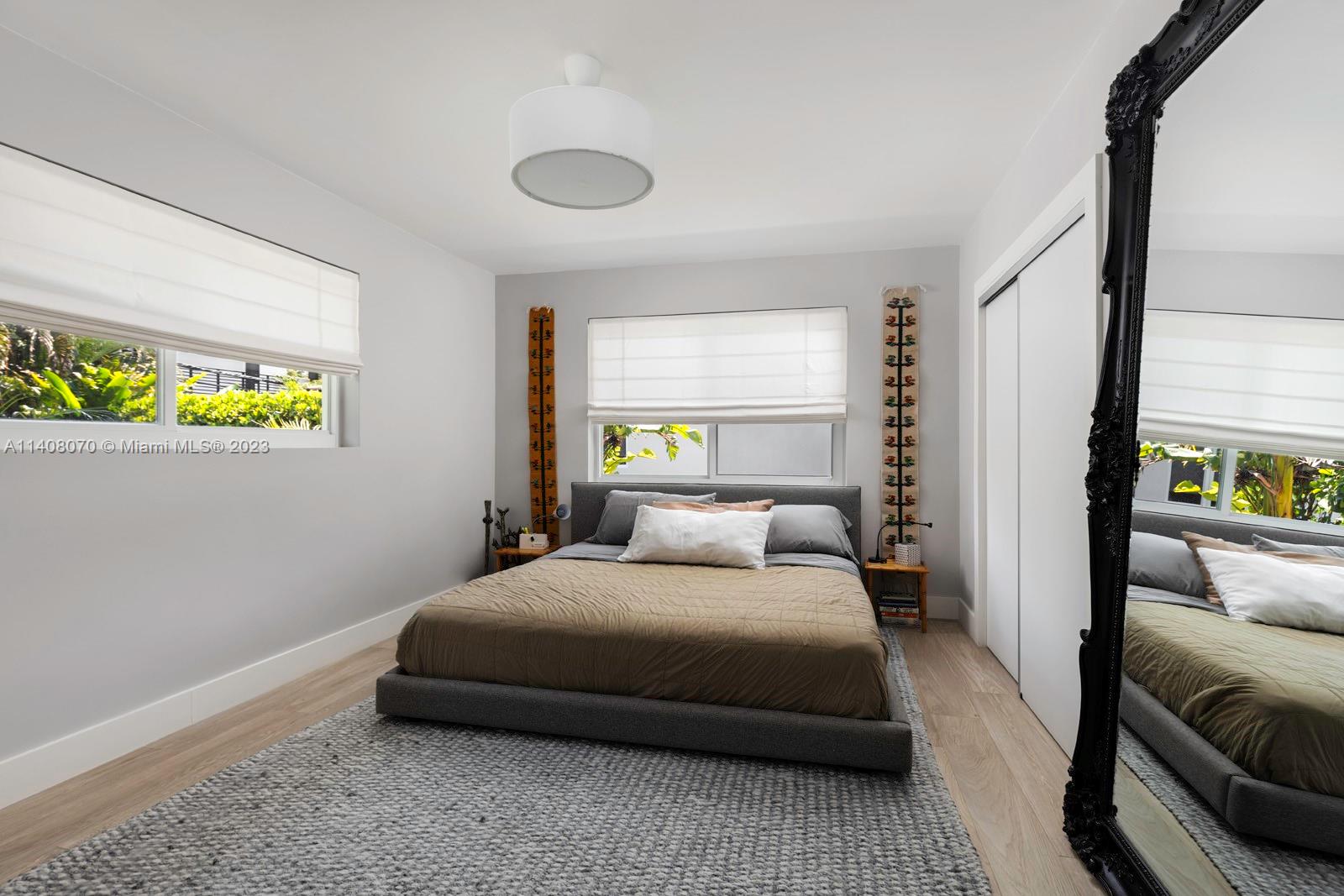 CORAL GABLES RIVIERA SEC - Residential