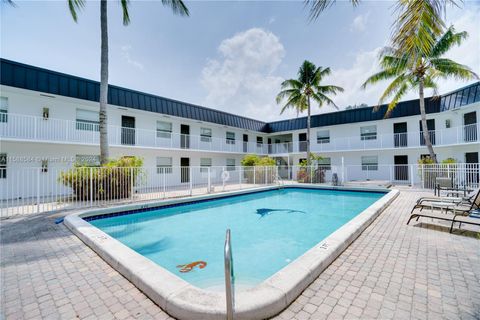 Condominium in Fort Lauderdale FL 1470 Dixie Hwy 25.jpg