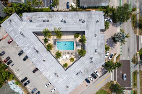 Condominium in Fort Lauderdale FL 1470 Dixie Hwy 3.jpg