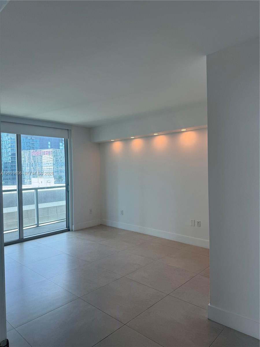 55 SE 6th St 1710
