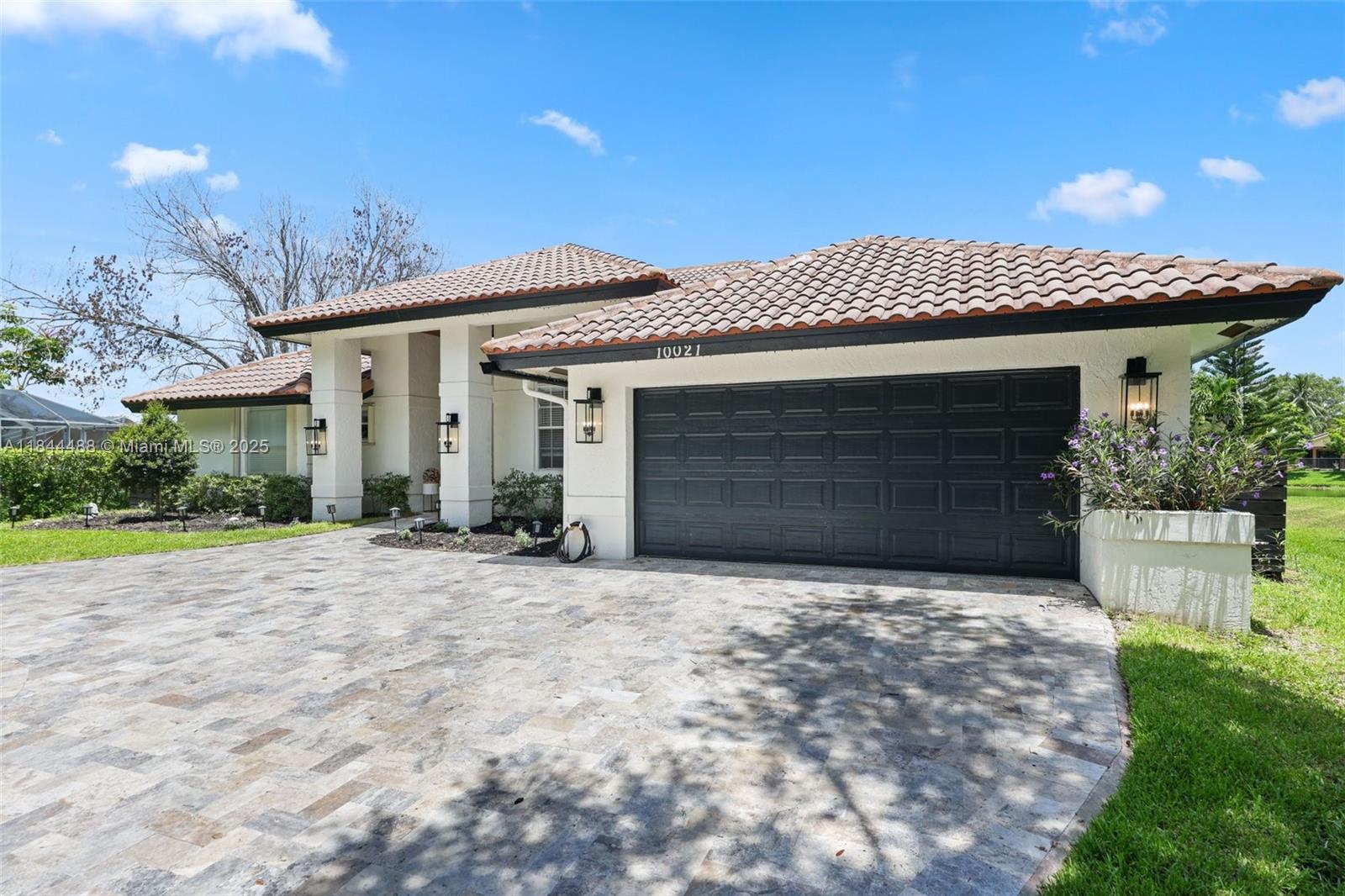 10021 NW 50th Mnr