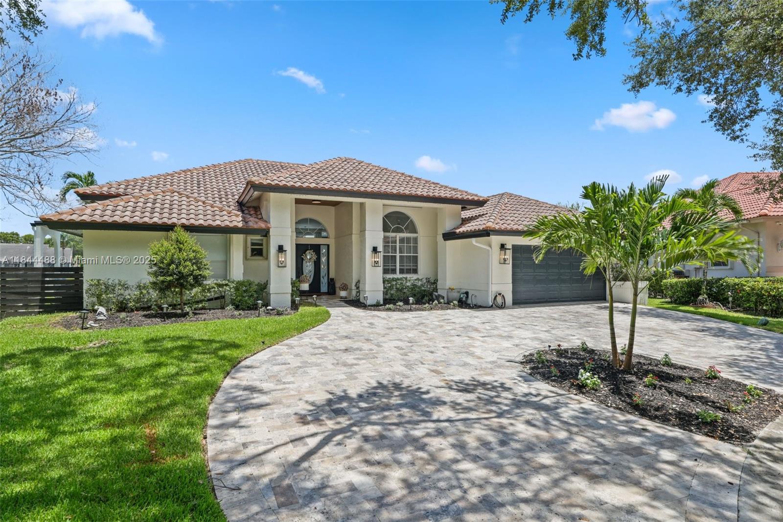 10021 NW 50th Mnr