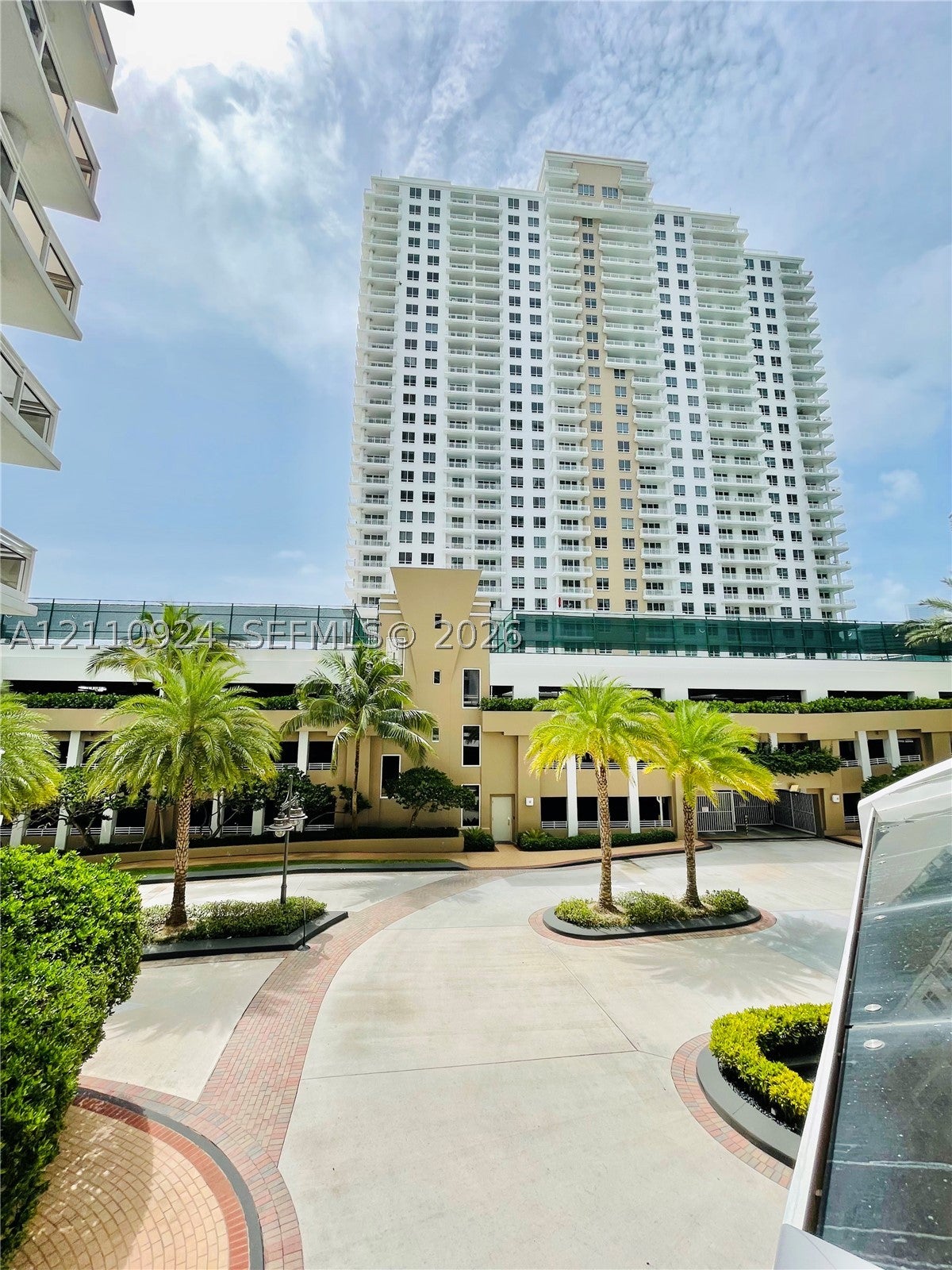 901 Brickell Key Blvd 501