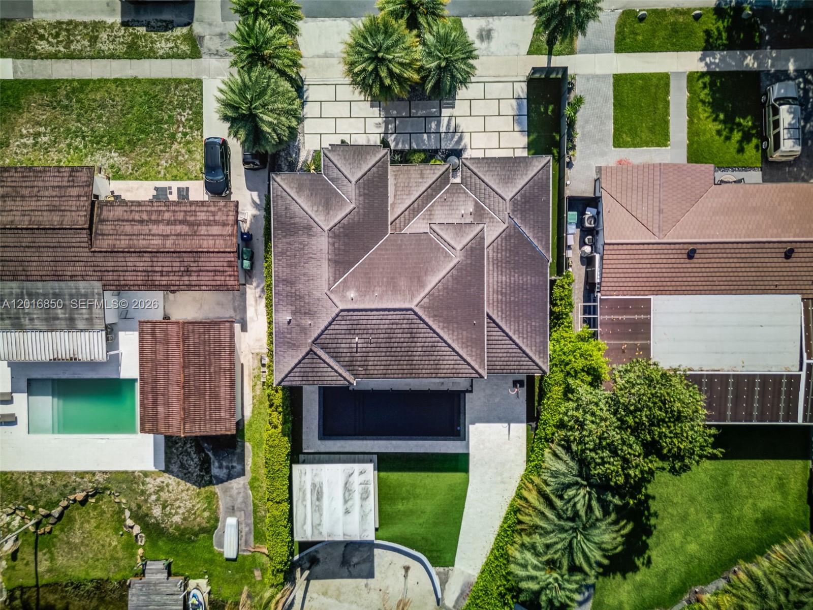 PALM SPRINGS NORTH SEC R - Residential