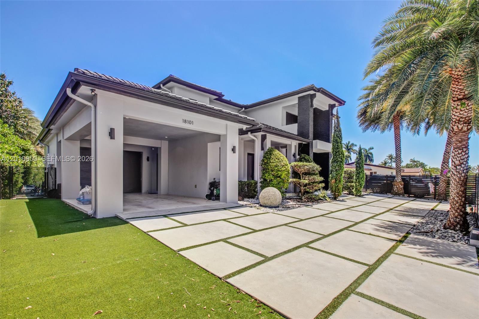 PALM SPRINGS NORTH SEC R - Residential