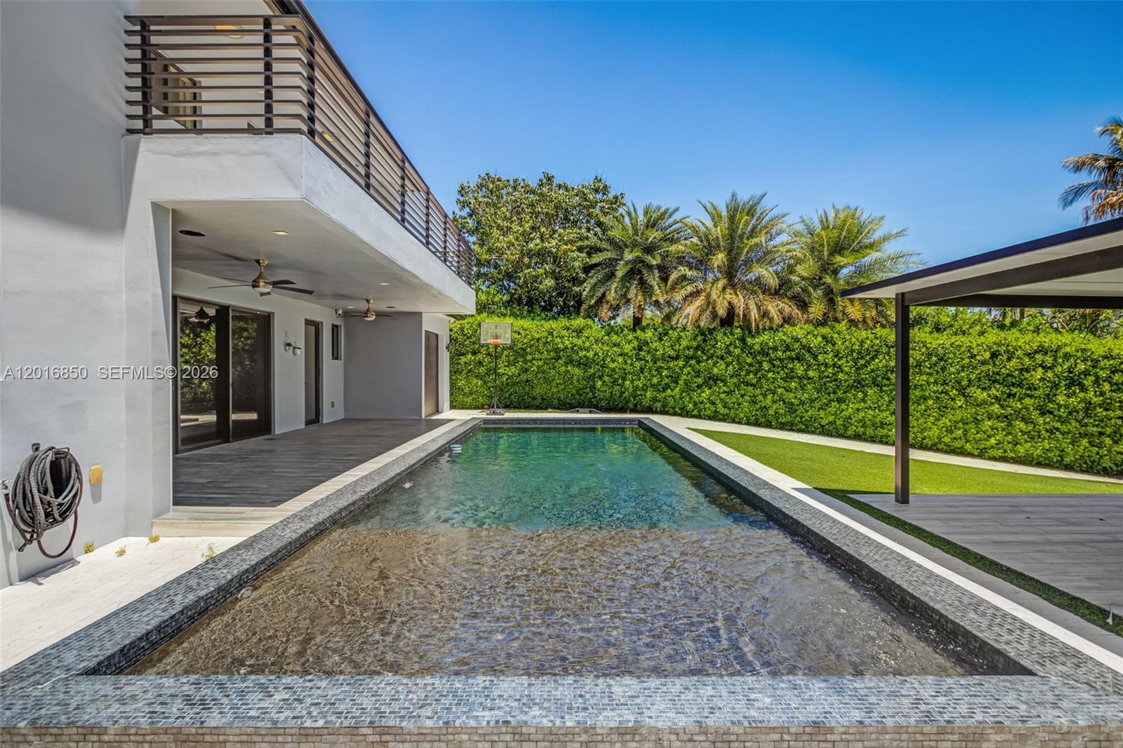 PALM SPRINGS NORTH SEC R - Residential