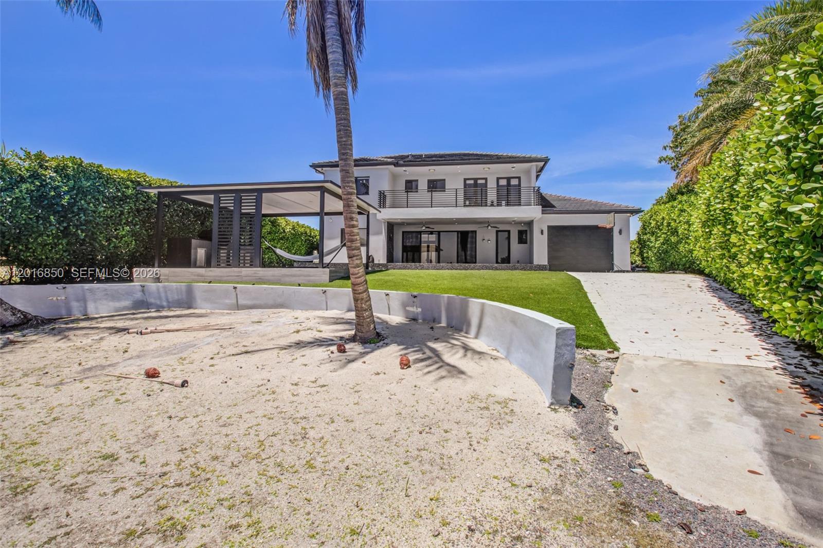 PALM SPRINGS NORTH SEC R - Residential