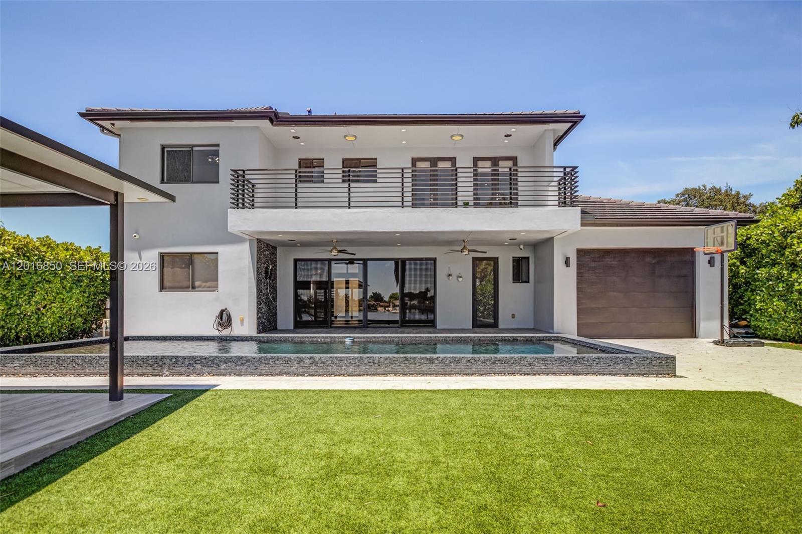 PALM SPRINGS NORTH SEC R - Residential