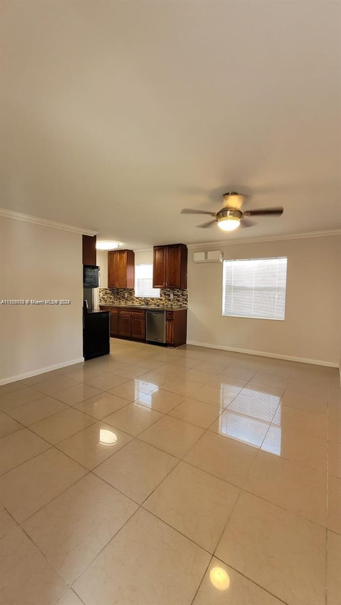 824 Ne 7th St 1, Hallandale Beach, Broward County, Florida - 2 Bedrooms  
2 Bathrooms - 