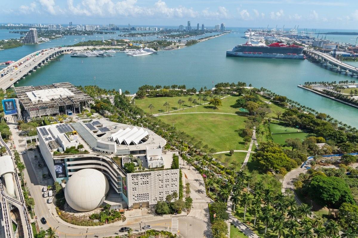 Rental Property at 1100 Biscayne Blvd 3502, Miami, Broward County, Florida - Bedrooms: 2 
Bathrooms: 3  - $5,950 MO.