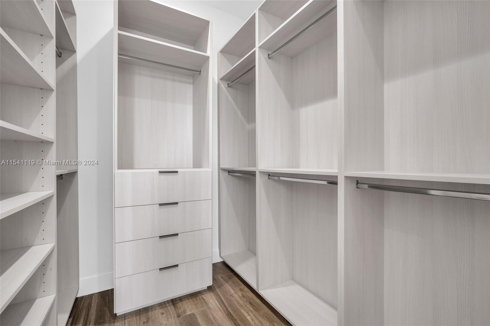 PALMETTO EAST - Residential