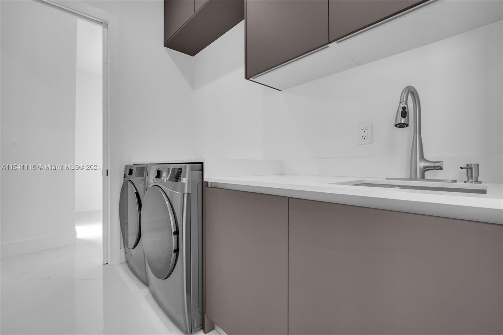 PALMETTO EAST - Residential