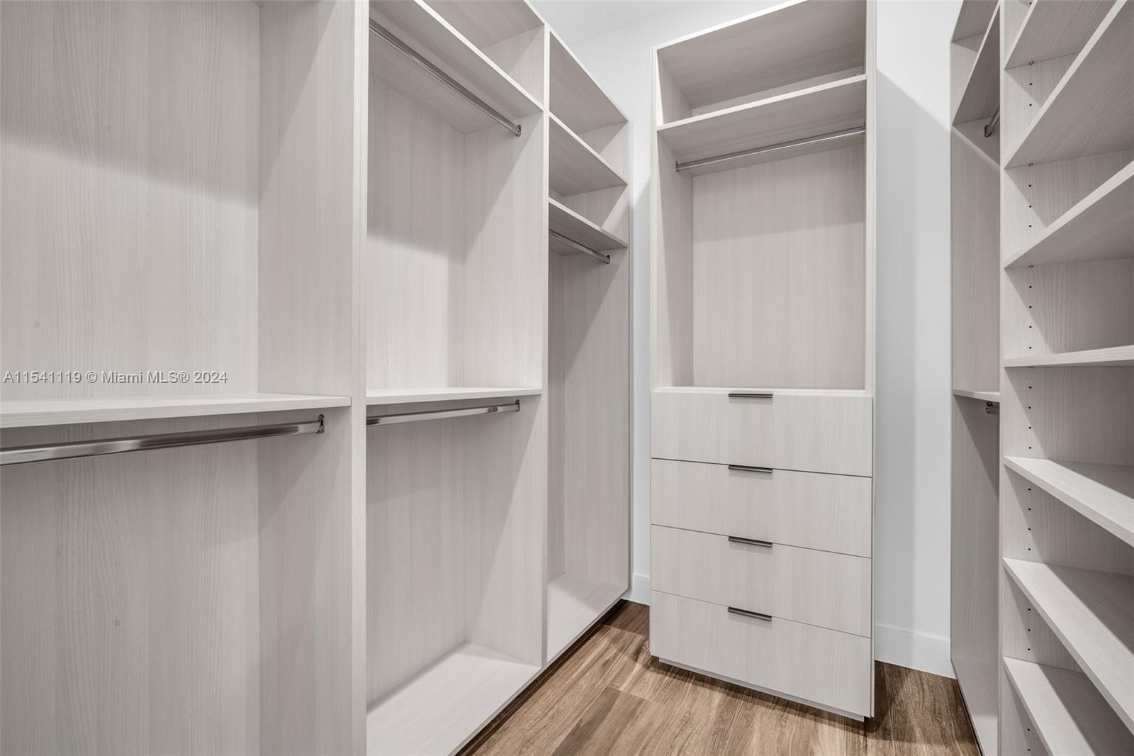 PALMETTO EAST - Residential