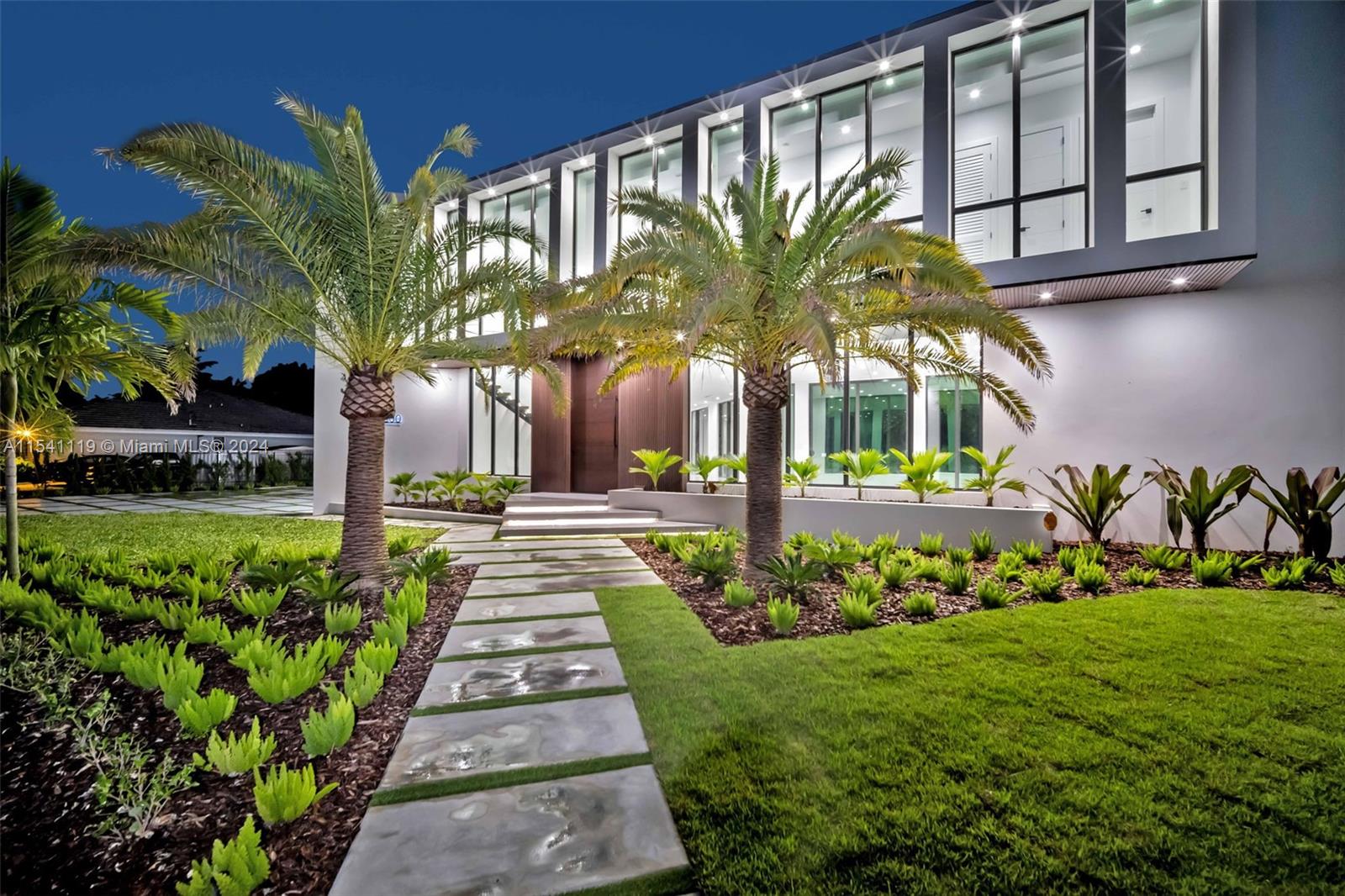 PALMETTO EAST - Residential