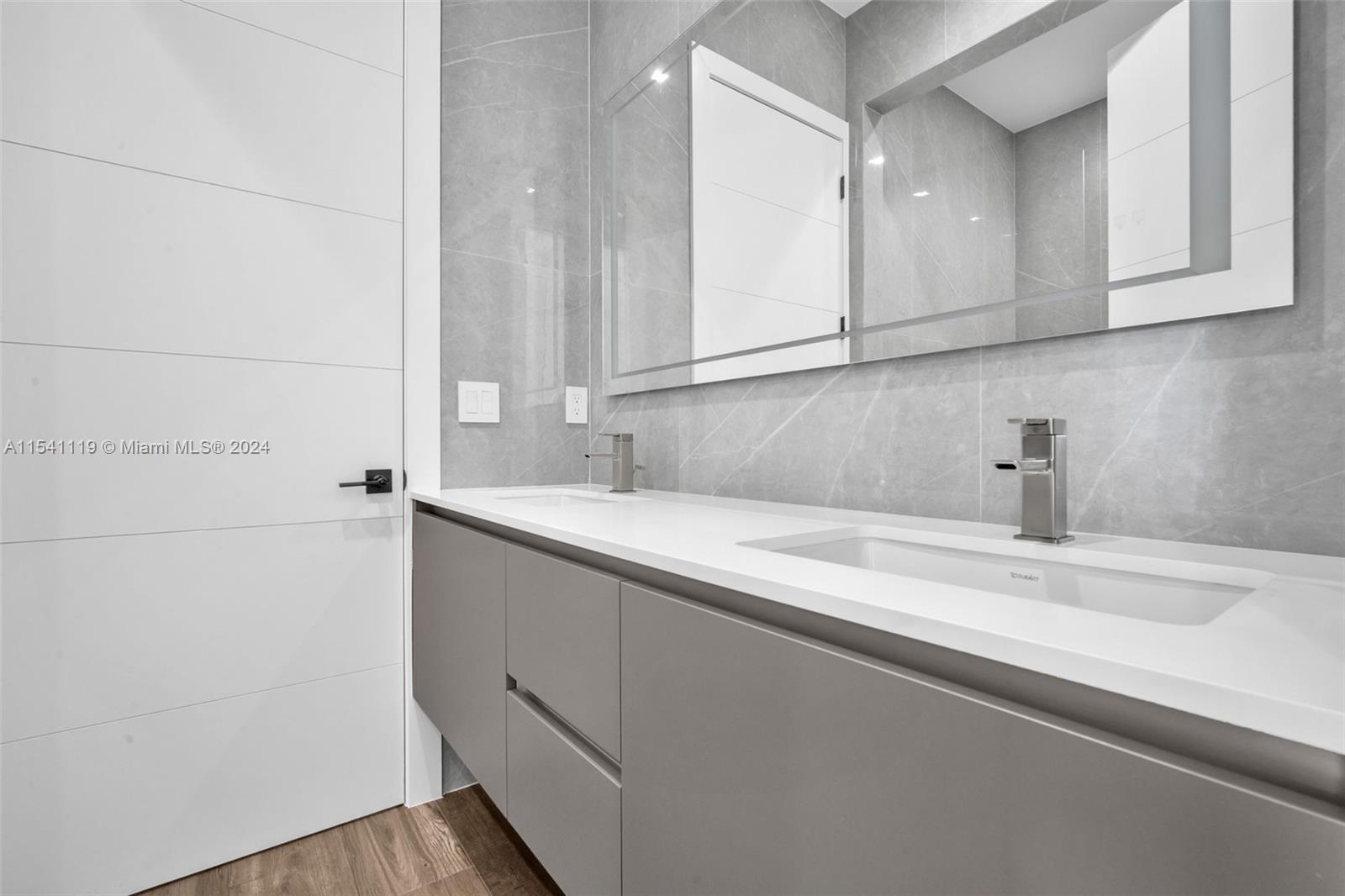 PALMETTO EAST - Residential