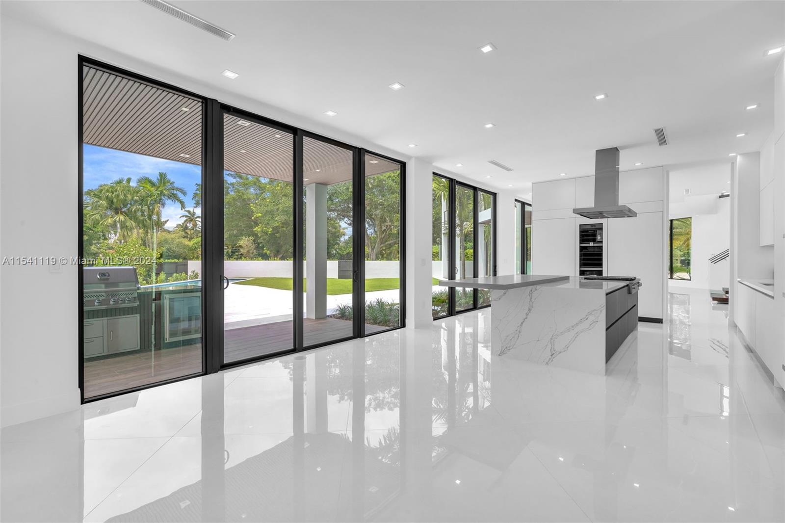 PALMETTO EAST - Residential