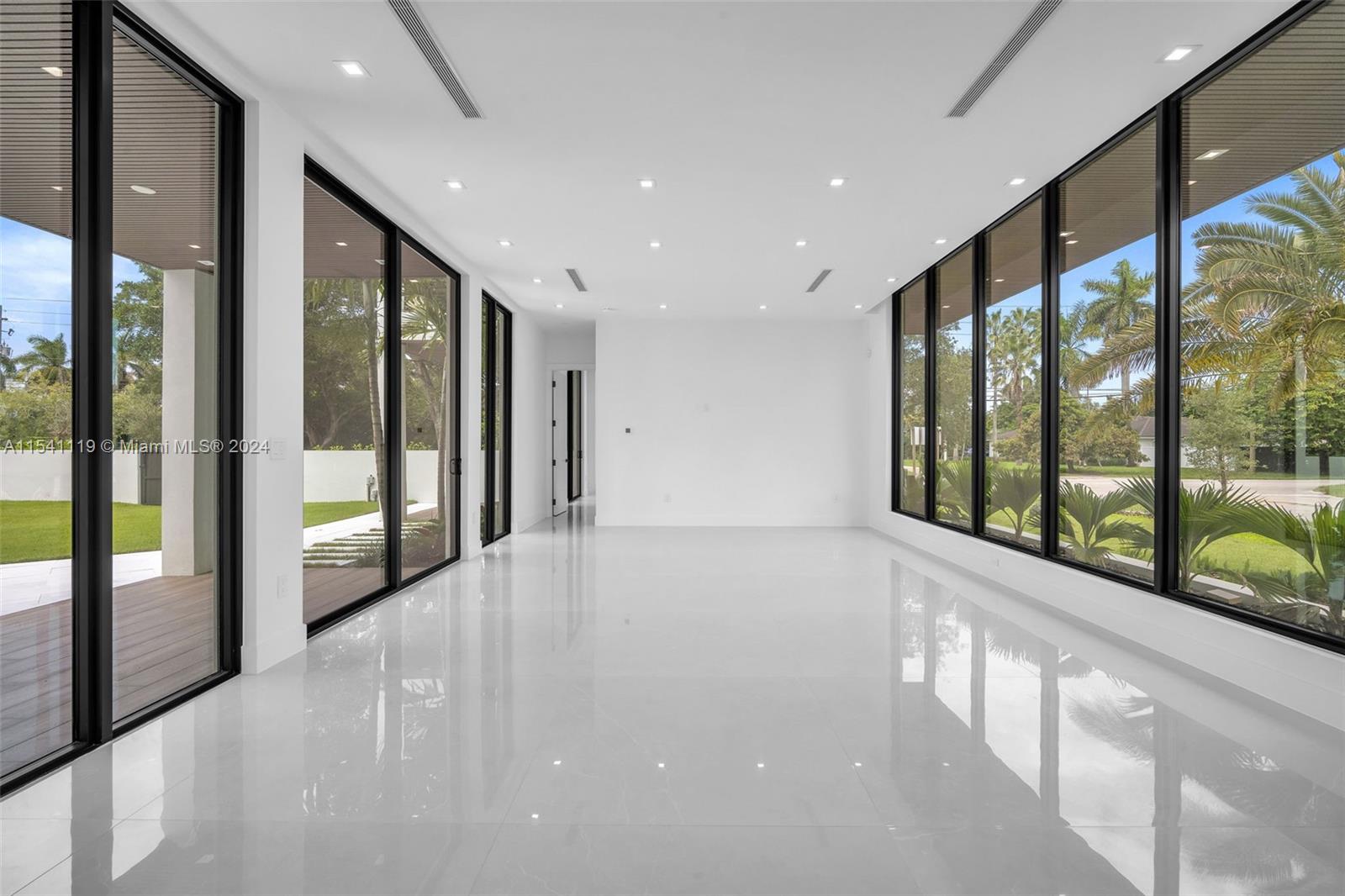 PALMETTO EAST - Residential