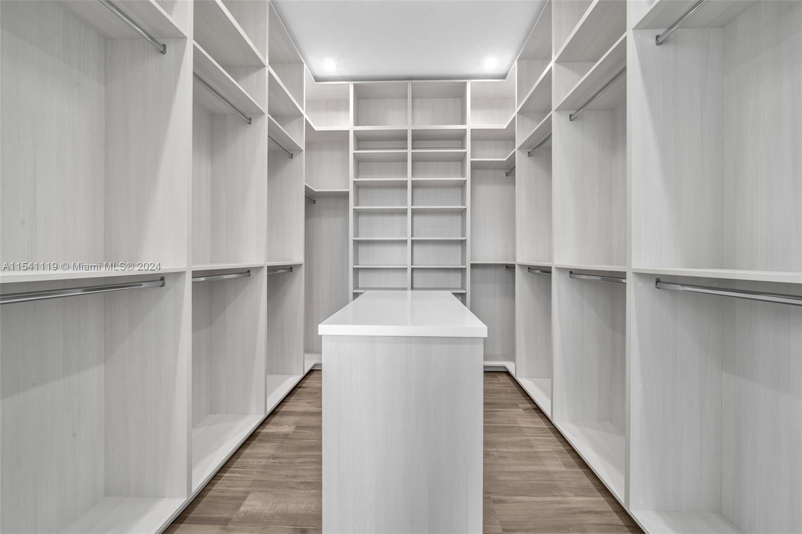 PALMETTO EAST - Residential