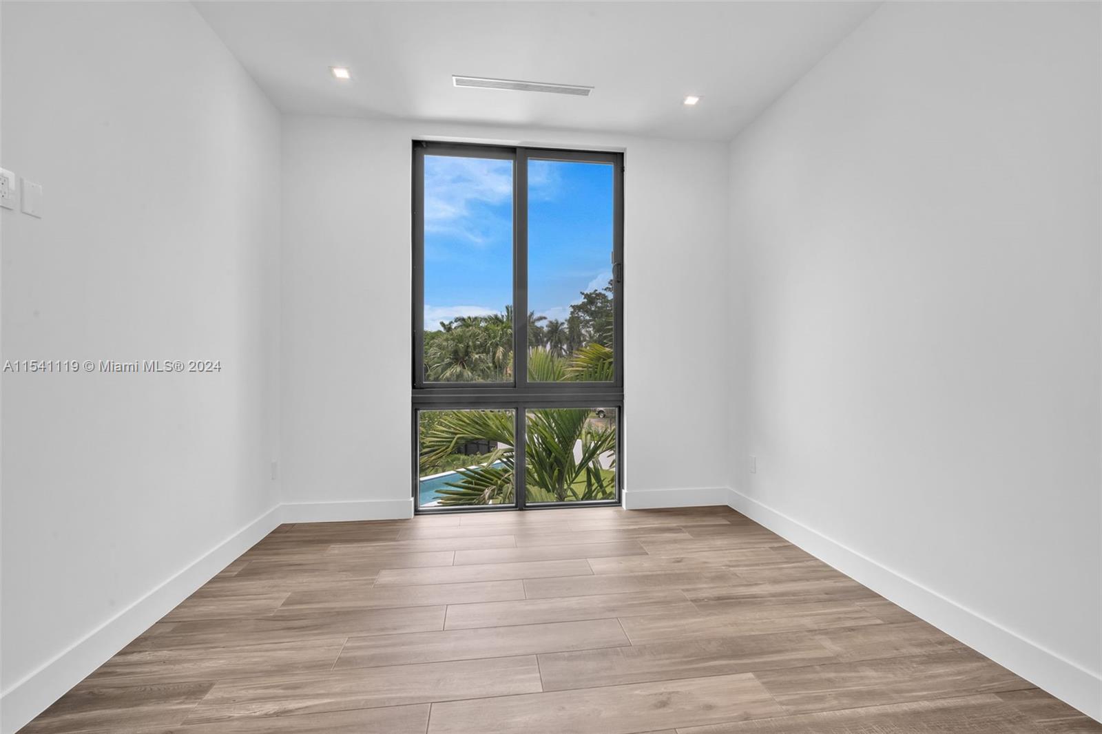 PALMETTO EAST - Residential