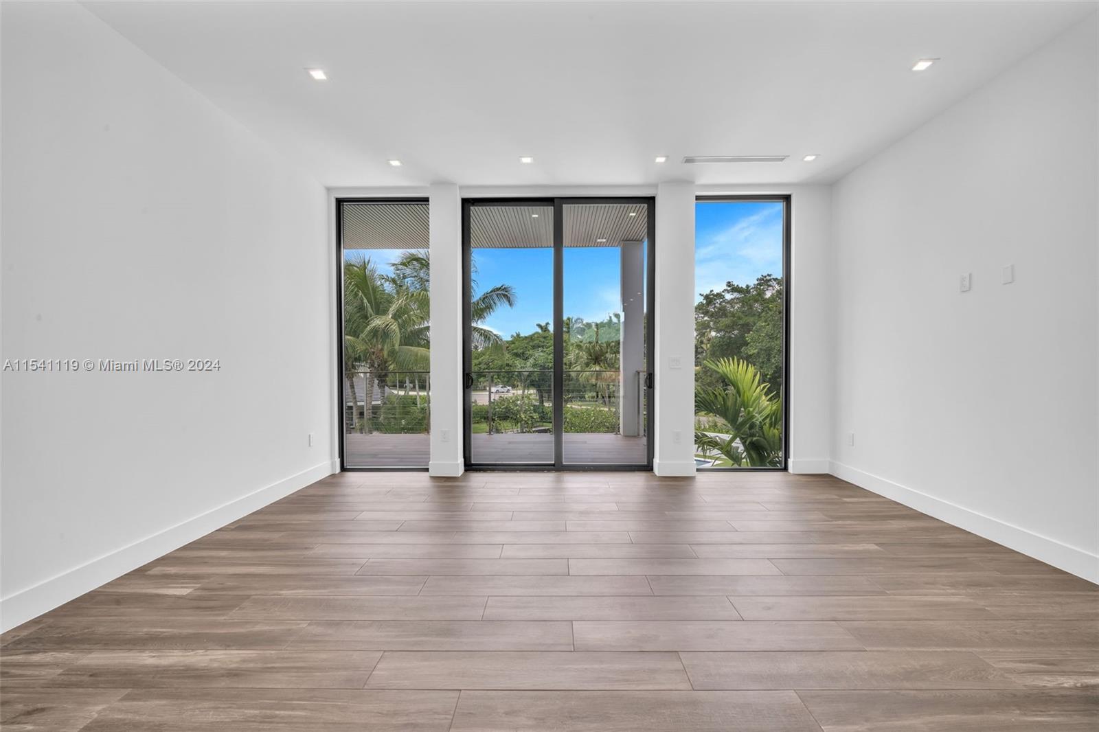 PALMETTO EAST - Residential