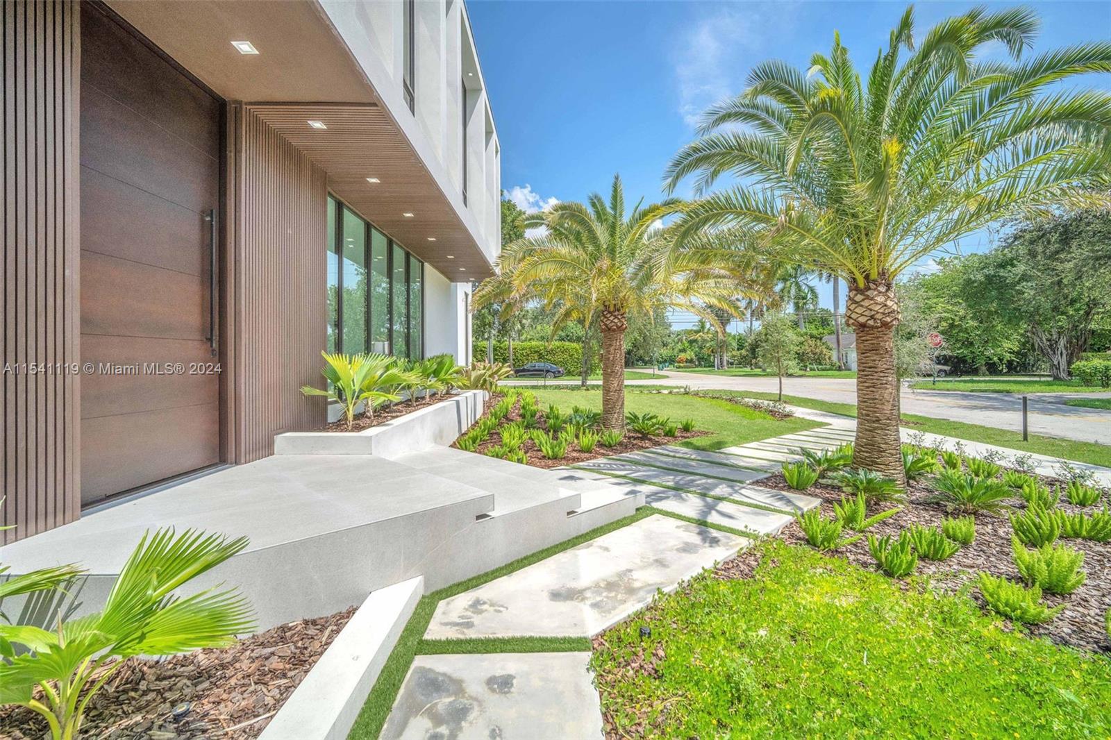 PALMETTO EAST - Residential